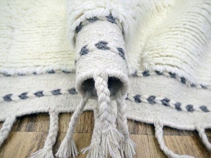 Ivory 9'1" x 12'3" Modern and Contemporary Hand knotted Wool Rug - Sku: O076219
