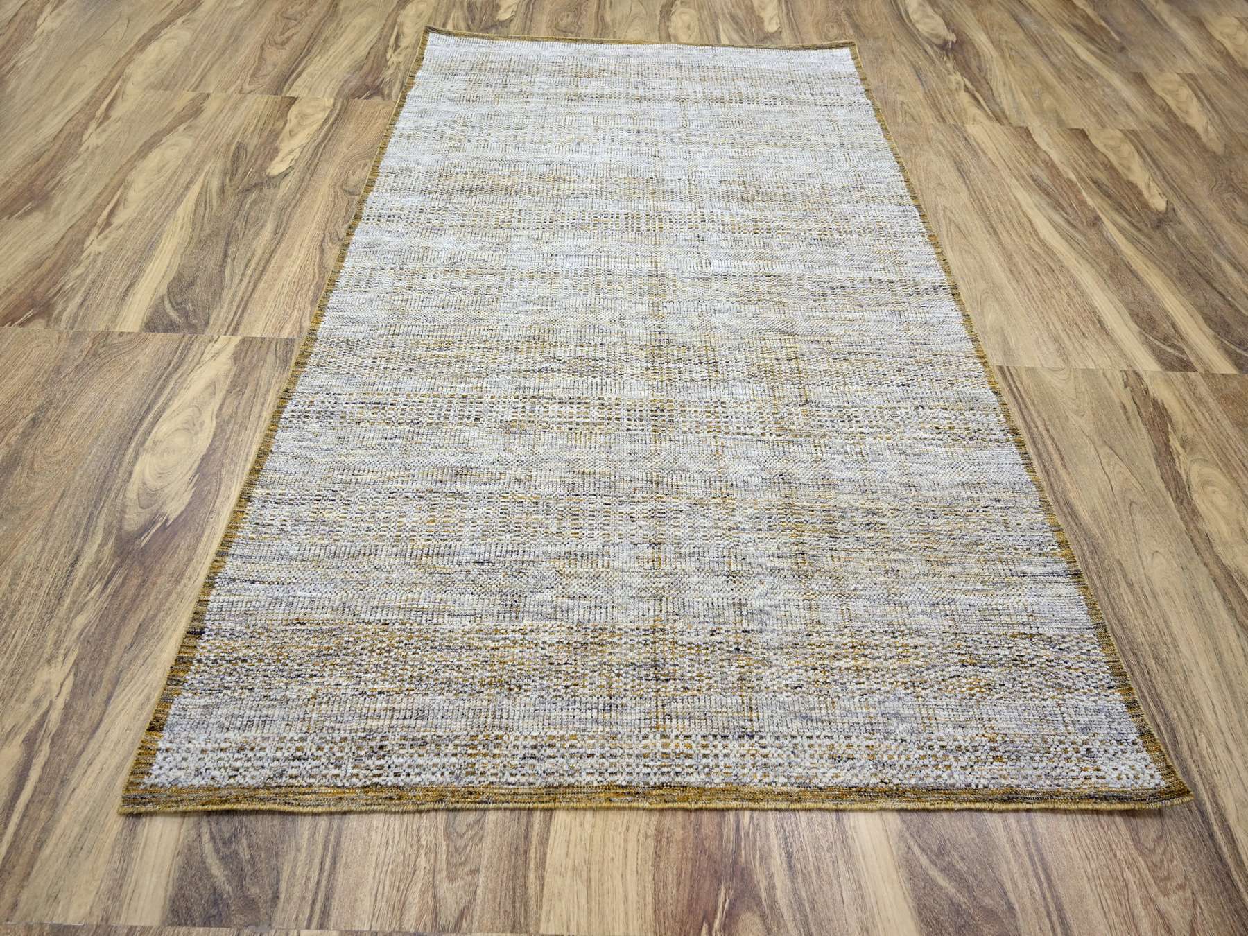Modern / Contemporary hand-knotted wool rug in Yellow, 6'1" x 9'1" — SKU O076244 (view 2)