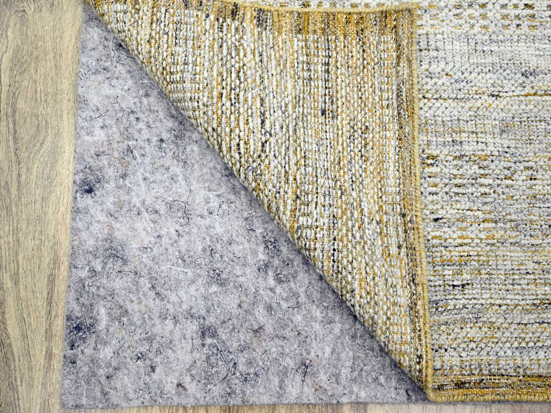 Modern / Contemporary hand-knotted wool runner in Yellow, 2'7" x 6' — SKU O076248 (view 3)
