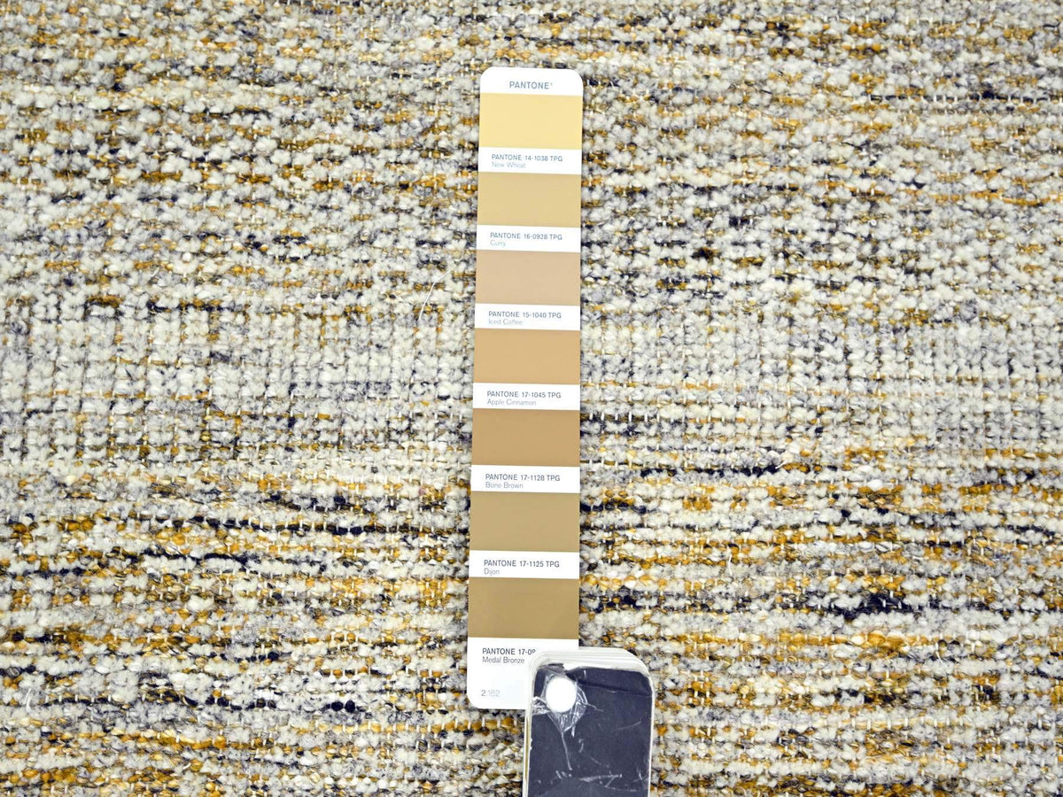 Modern / Contemporary hand-knotted wool runner in Yellow, 2'7" x 8'2" — SKU O076249 (view 4)