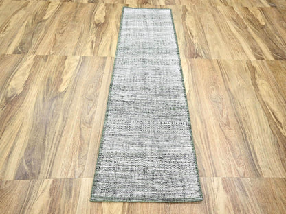 Green 2'6" x 8'0" Modern / Contemporary Hand knotted Wool Rug - Sku: O076252
