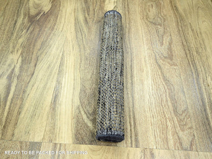 Brown 2'0" x 3'0" Modern and Contemporary Hand knotted Wool Rug - Sku: O076261