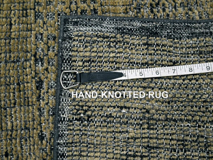 Brown 2'0" x 3'0" Modern and Contemporary Hand knotted Wool Rug - Sku: O076262