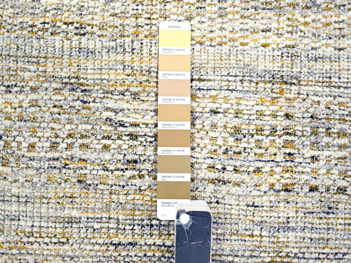 Modern / Contemporary hand-knotted wool runner in Yellow, 2'8" x 8'2" — SKU O076273 (view 4)
