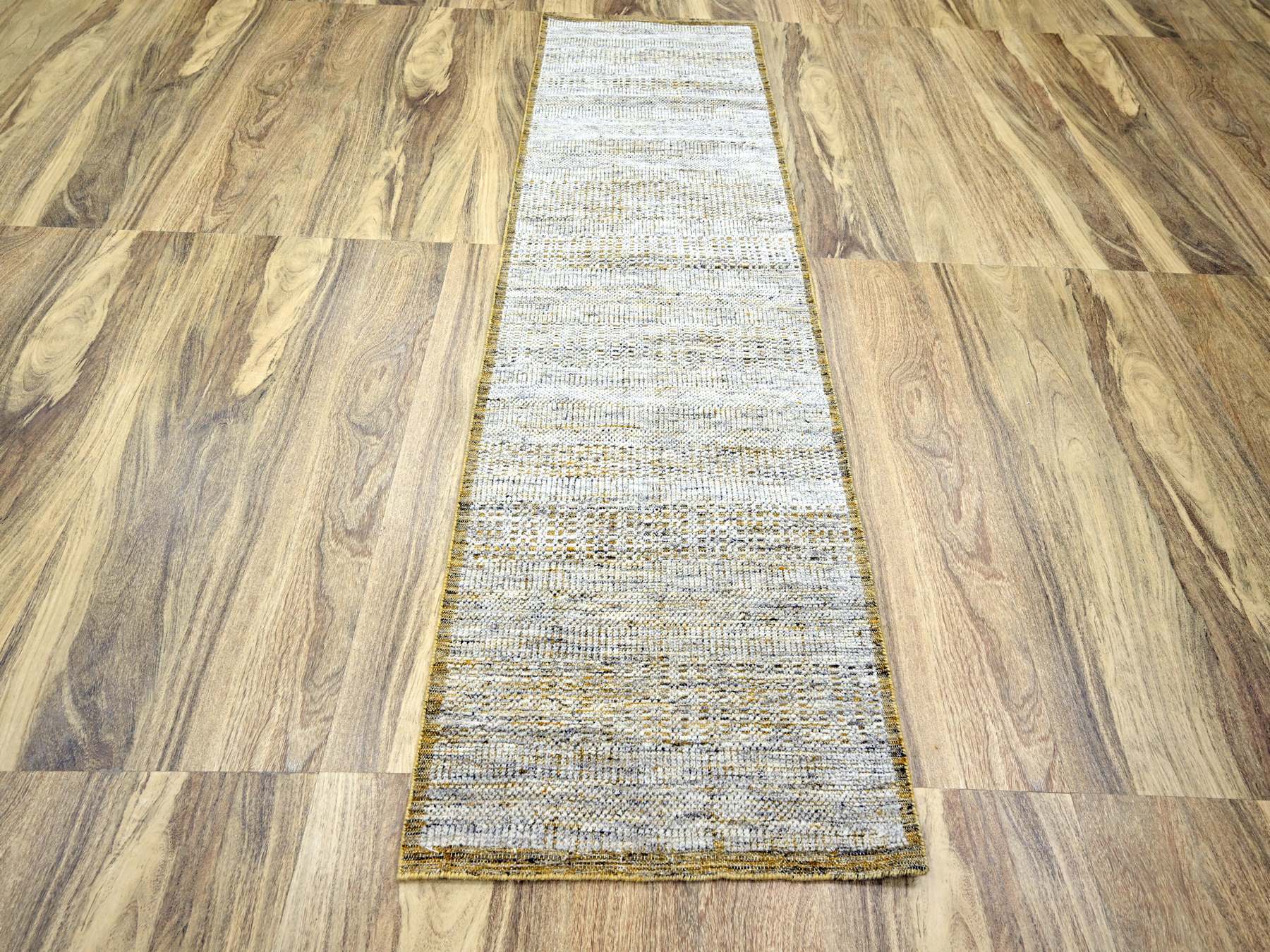 Modern / Contemporary hand-knotted wool runner in Yellow, 2'8" x 8'2" — SKU O076275 (view 2)