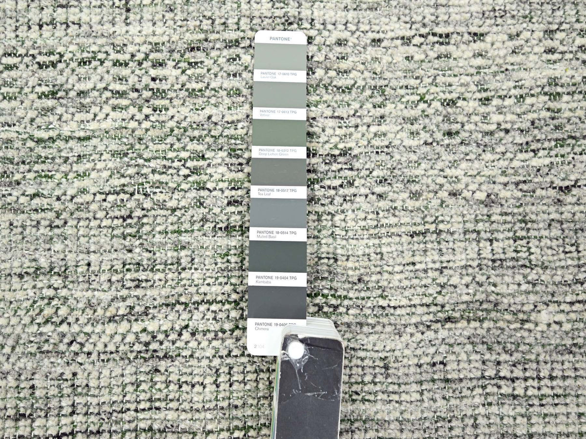 Modern / Contemporary hand-knotted wool rug in Green, 9'9" x 13'10" — SKU O076277 (view 7)