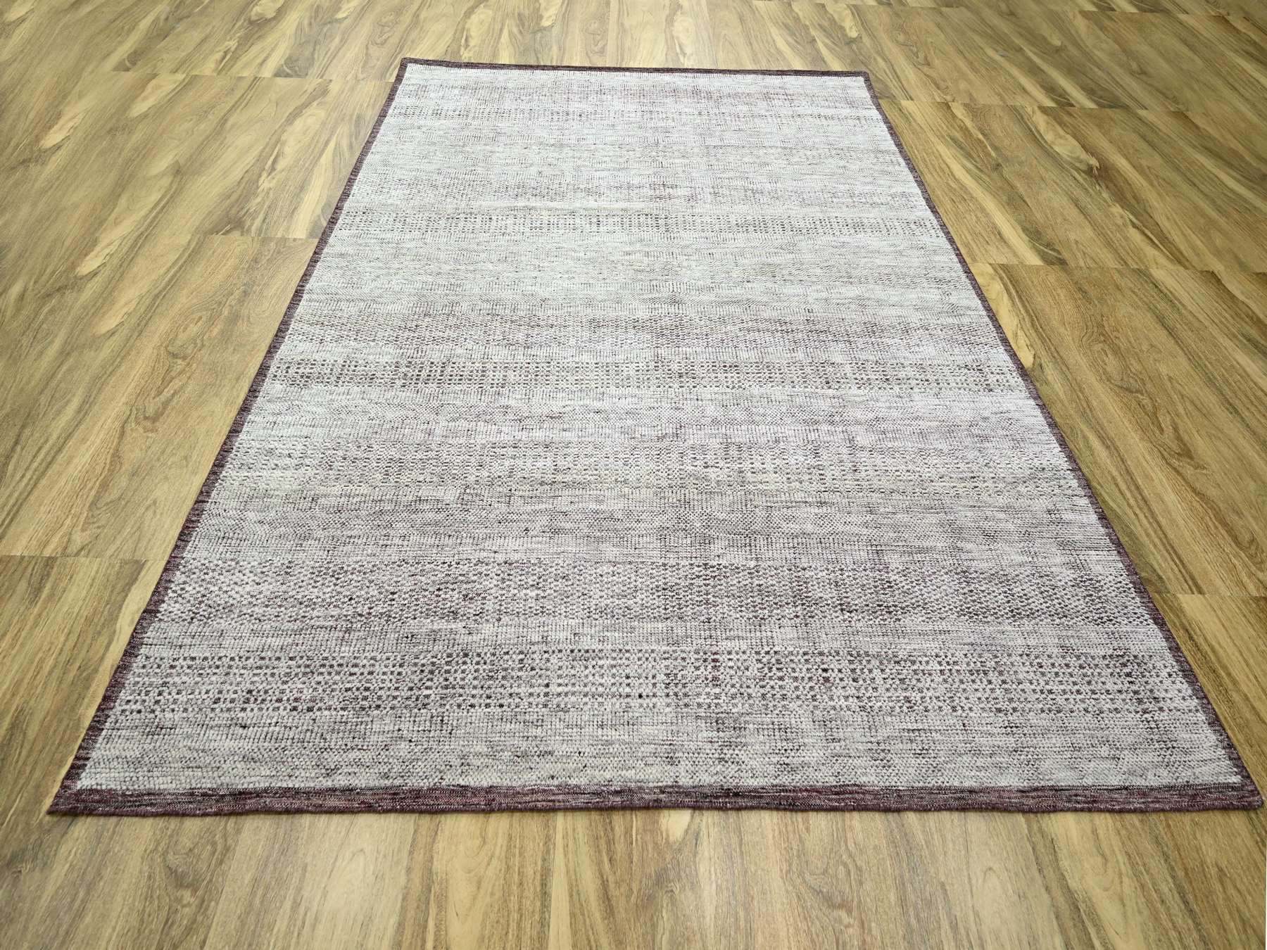 Modern / Contemporary hand-knotted wool rug in Red, 7'11" x 10' — SKU O076299 (view 2)