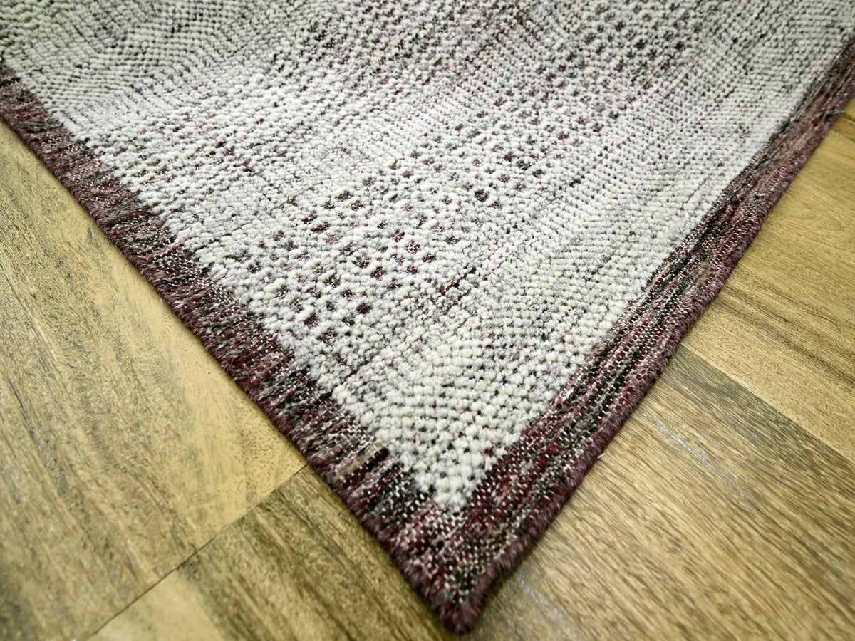 Modern / Contemporary hand-knotted wool rug in Red, 7'11" x 10' — SKU O076299 (view 6)