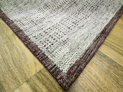 Modern / Contemporary hand-knotted wool rug in Red, 7'11" x 10' — SKU O076299 (view 6)