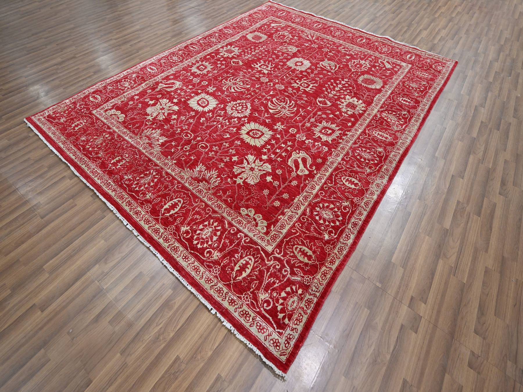 Tabriz Transitional hand-knotted wool/silk rug in Red, 7'9" x 10' — SKU O076306 (view 3)
