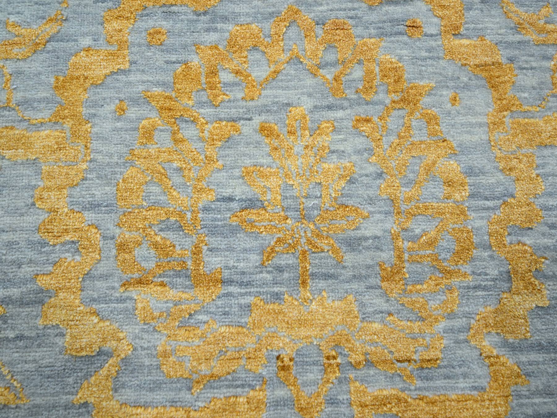 Transitional hand-knotted wool/silk rug in Yellow & Gold, 10' x 13'11" — SKU O076312 (view 8)