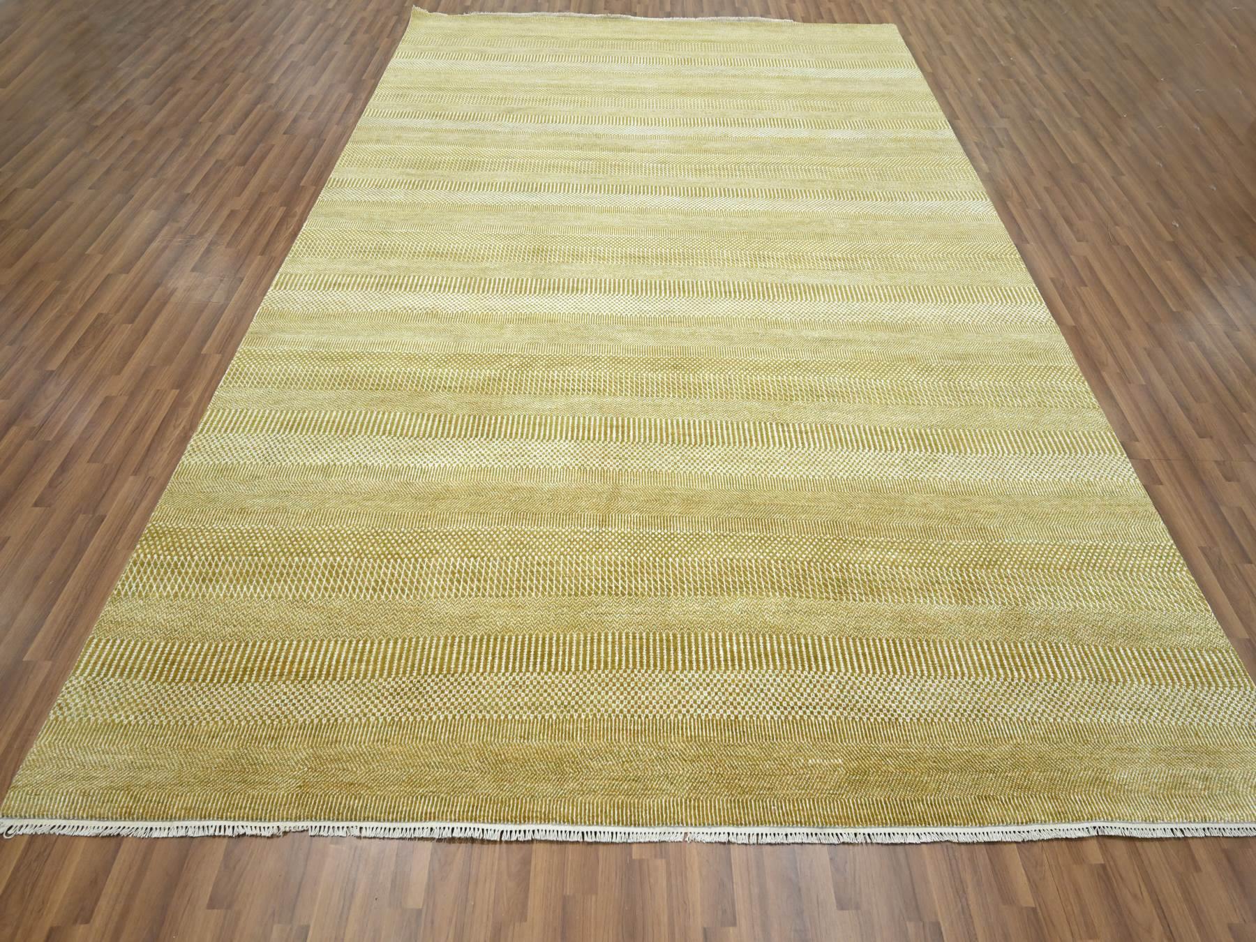 Modern / Contemporary hand-knotted wool/silk rug in Brown, 9' x 12'3" — SKU O076327 (view 2)