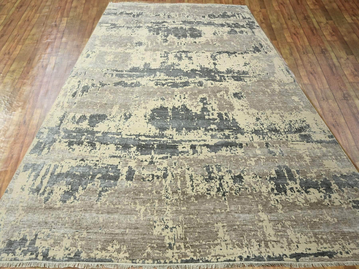 Modern / Contemporary hand-knotted wool/silk rug in Gray, 11'10" x 14'11" — SKU O076331 (view 2)