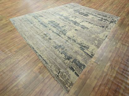 Modern / Contemporary hand-knotted wool/silk rug in Gray, 11'10" x 14'11" — SKU O076331 (view 3)