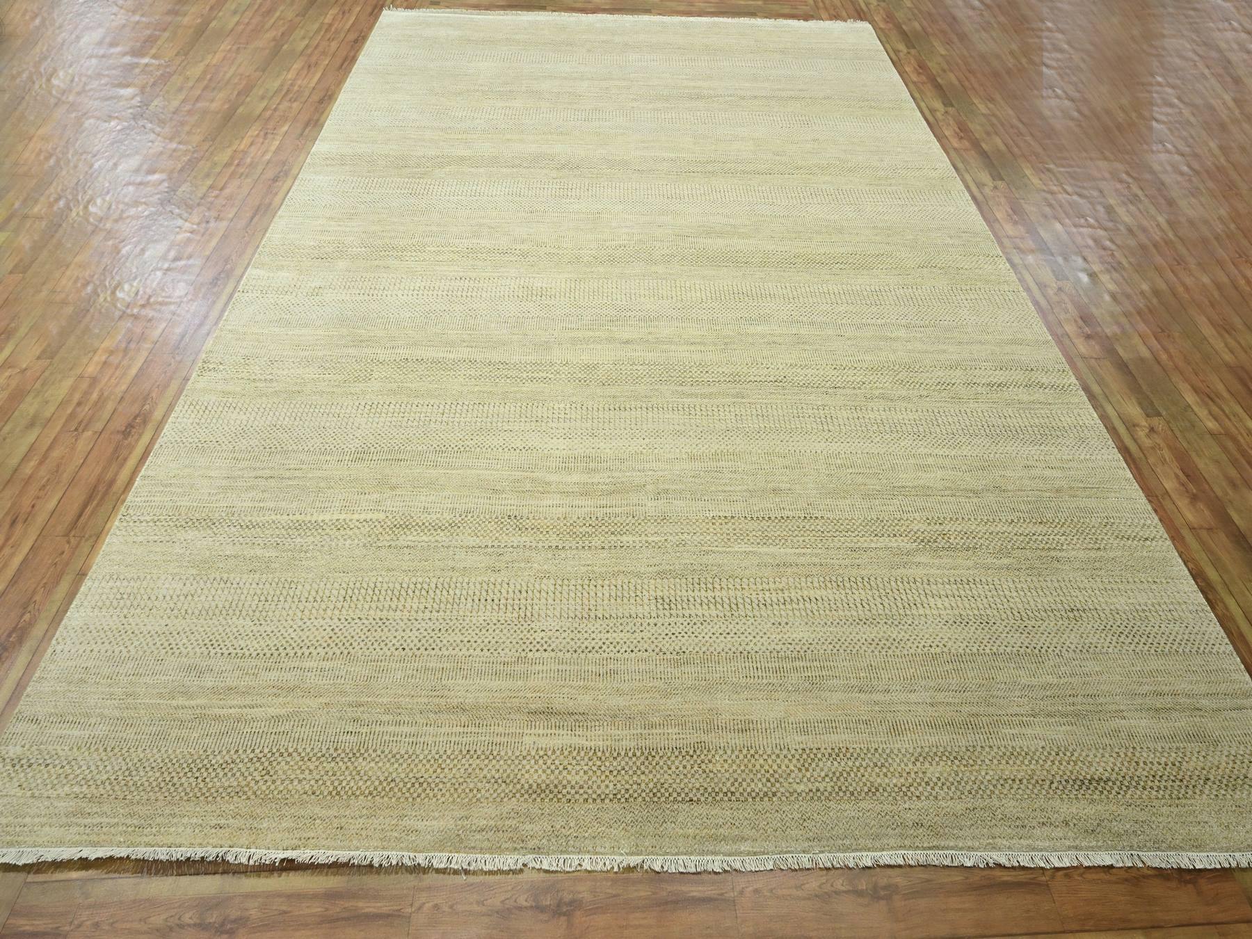 Modern / Contemporary hand-knotted wool/silk rug in Brown, 9'1" x 12'3" — SKU O076341 (view 2)
