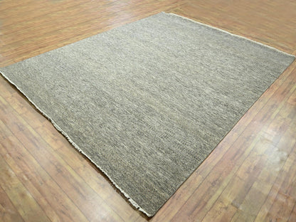 Modern / Contemporary hand-knotted wool/silk rug in Gray, 8' x 9'11" — SKU O076345 (view 3)