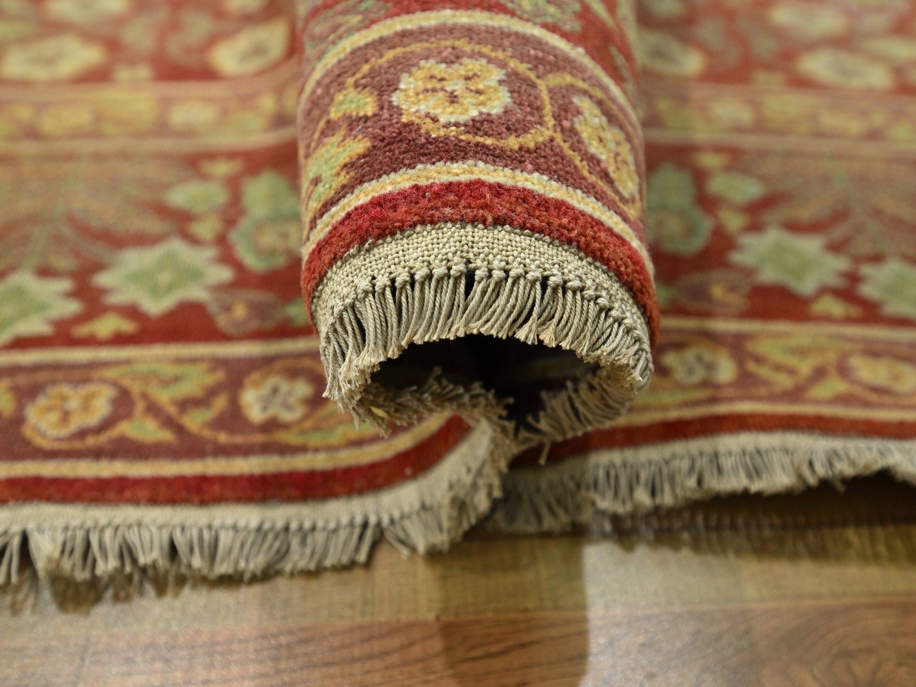 Agra Oushak hand-knotted wool rug in Red, 8' x 10'2" — SKU O076346 (view 5)