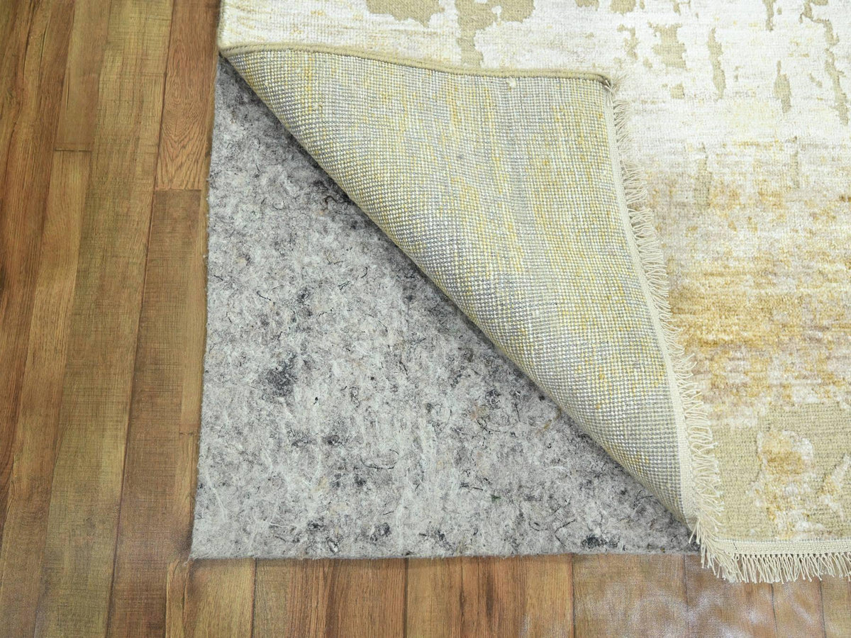 Modern / Contemporary hand-knotted wool/silk runner in Ivory, 2'6" x 19' — SKU O076352 (view 3)