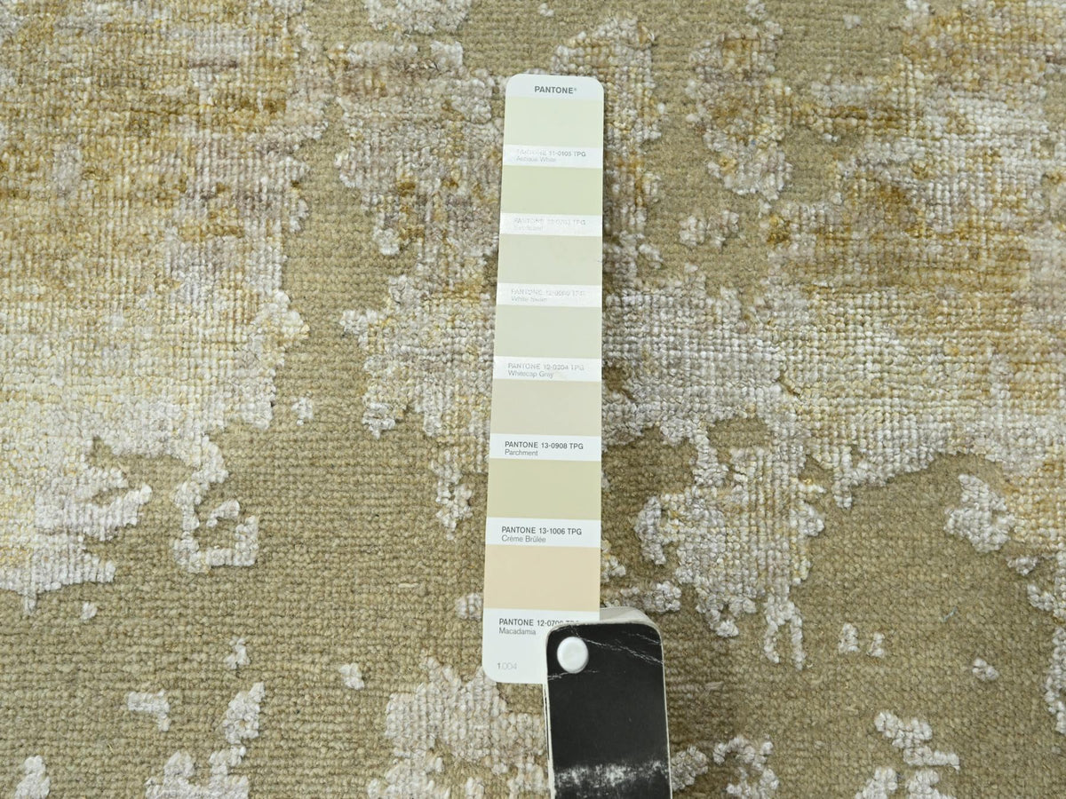 Modern / Contemporary hand-knotted wool/silk runner in Ivory, 2'6" x 19' — SKU O076352 (view 4)