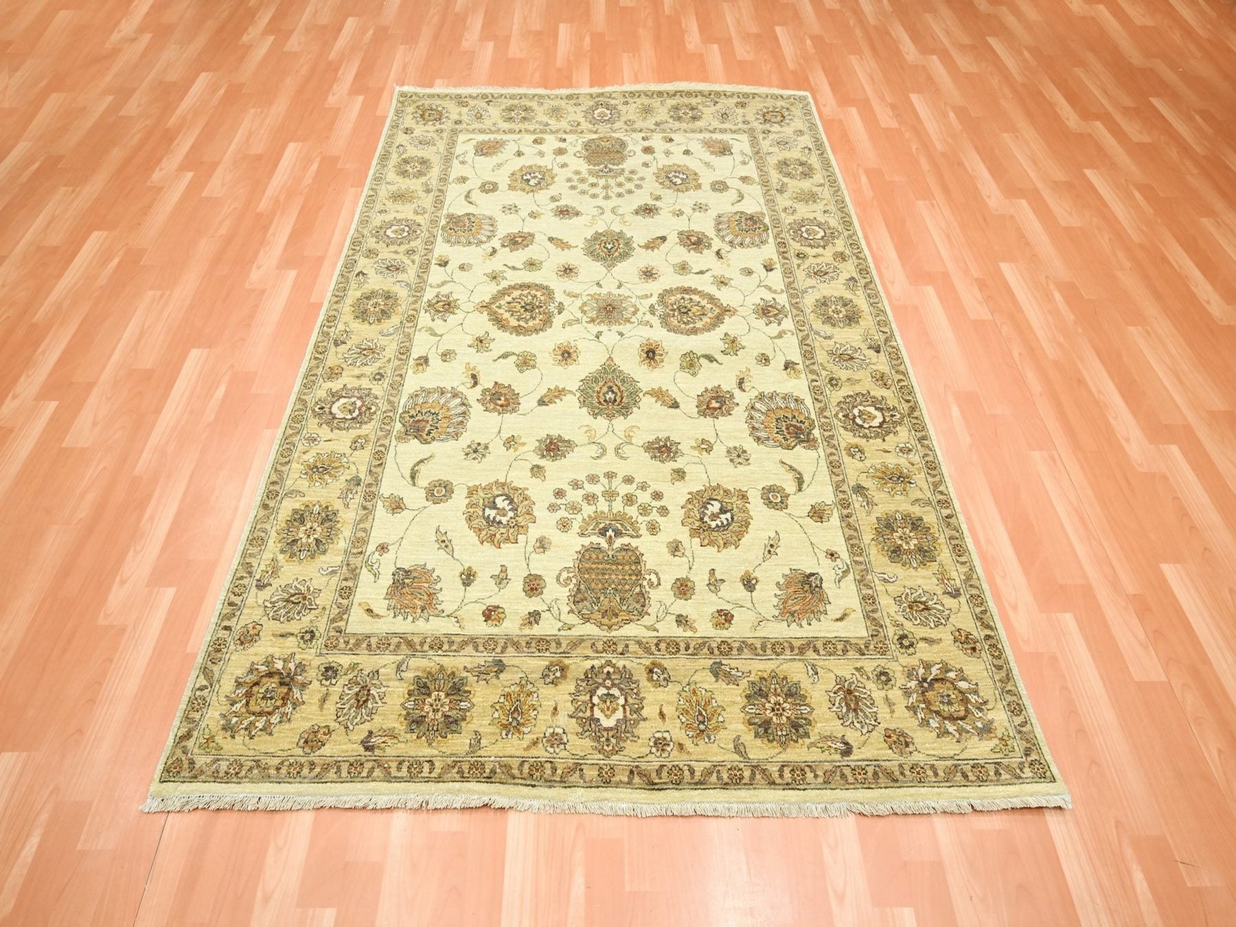 Ziegler Oushak hand-knotted wool rug in Ivory & Beige, 5'5" x 8' — SKU O076355 (view 2)