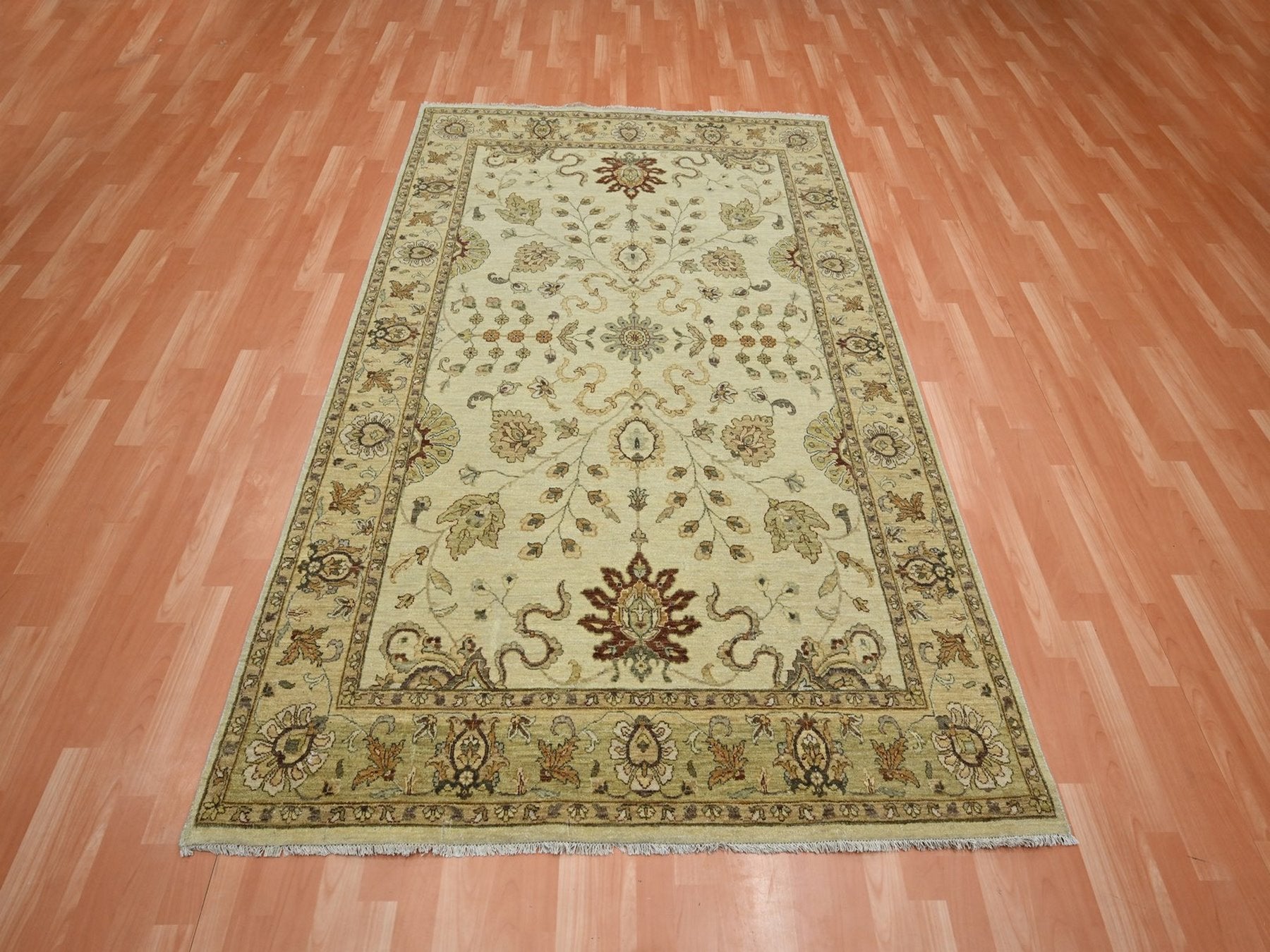 Ziegler Oushak hand-knotted wool rug in Ivory & Beige, 5'5" x 8'1" — SKU O076362 (view 2)
