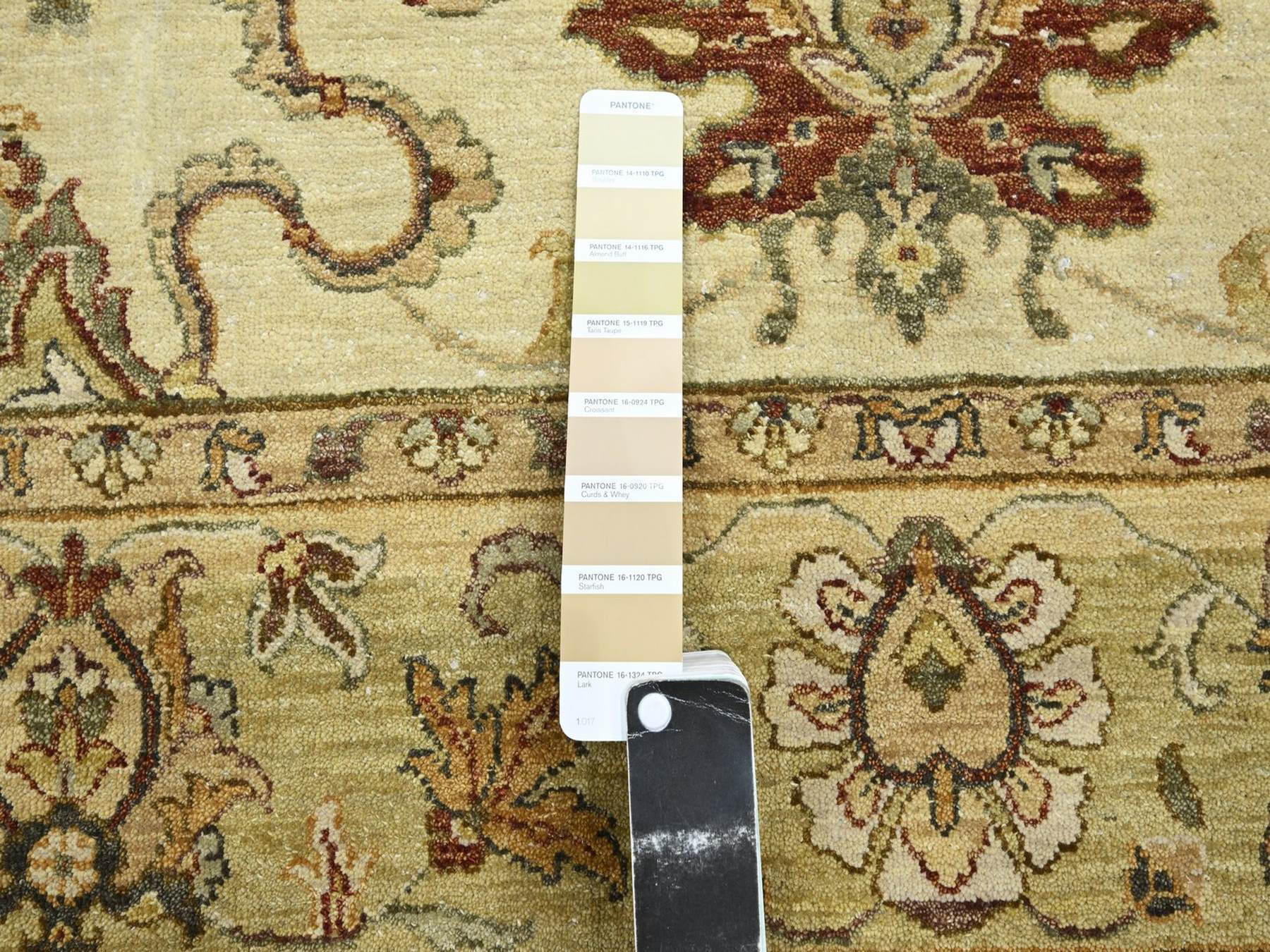 Ziegler Oushak hand-knotted wool rug in Ivory & Beige, 5'5" x 8'1" — SKU O076362 (view 4)