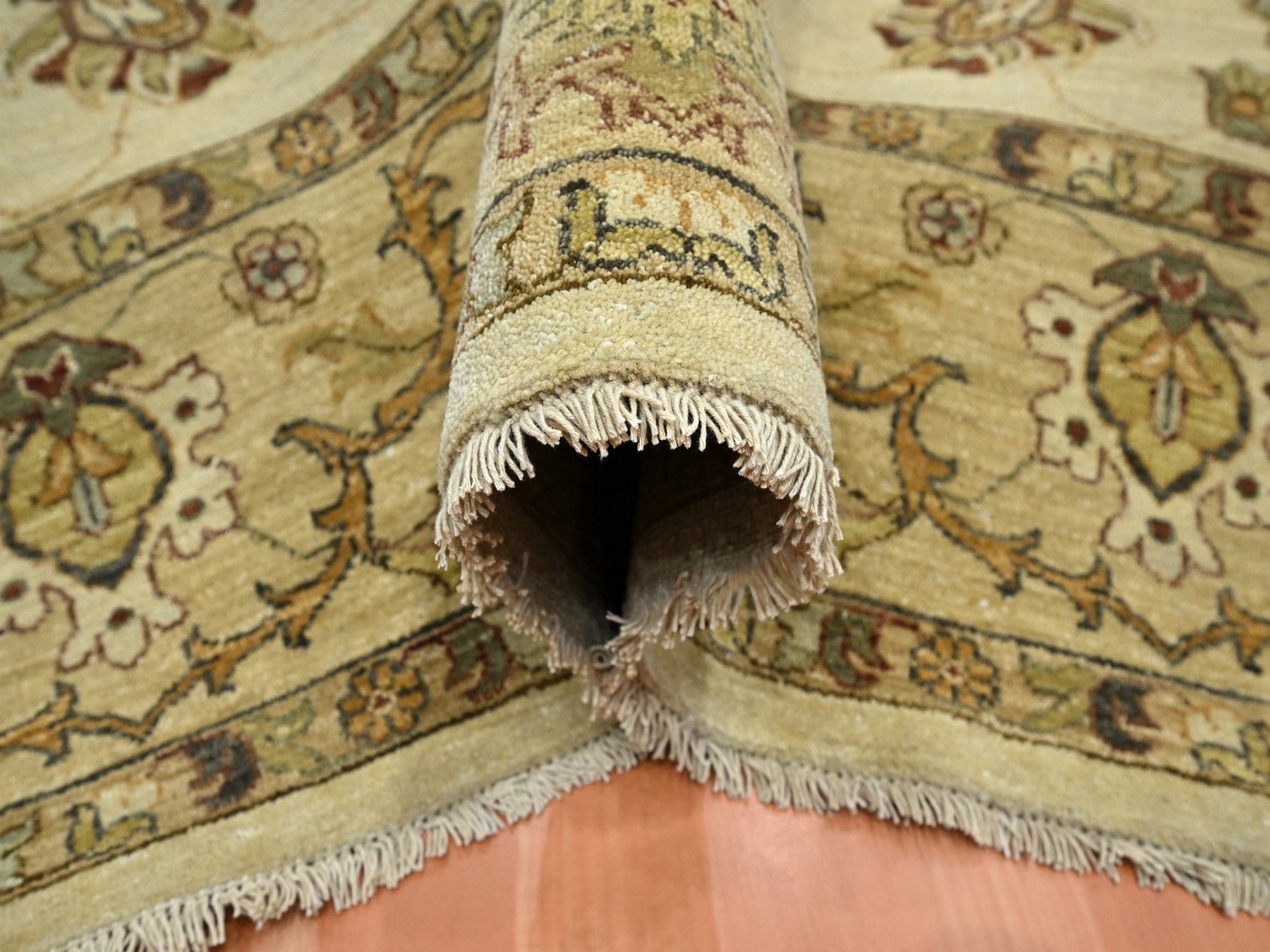 Ziegler Oushak hand-knotted wool rug in Ivory & Beige, 6'5" x 8'2" — SKU O076366 (view 5)