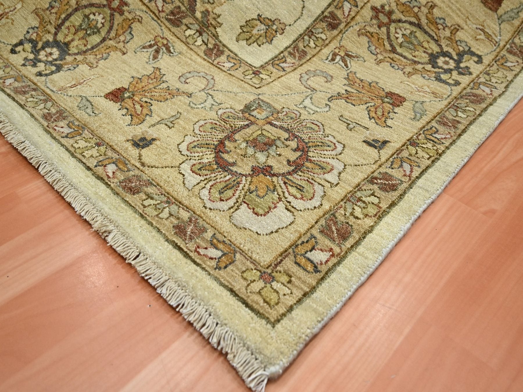 Ziegler Oushak hand-knotted wool rug in Ivory & Beige, 7'3" x 9'3" — SKU O076368 (view 6)