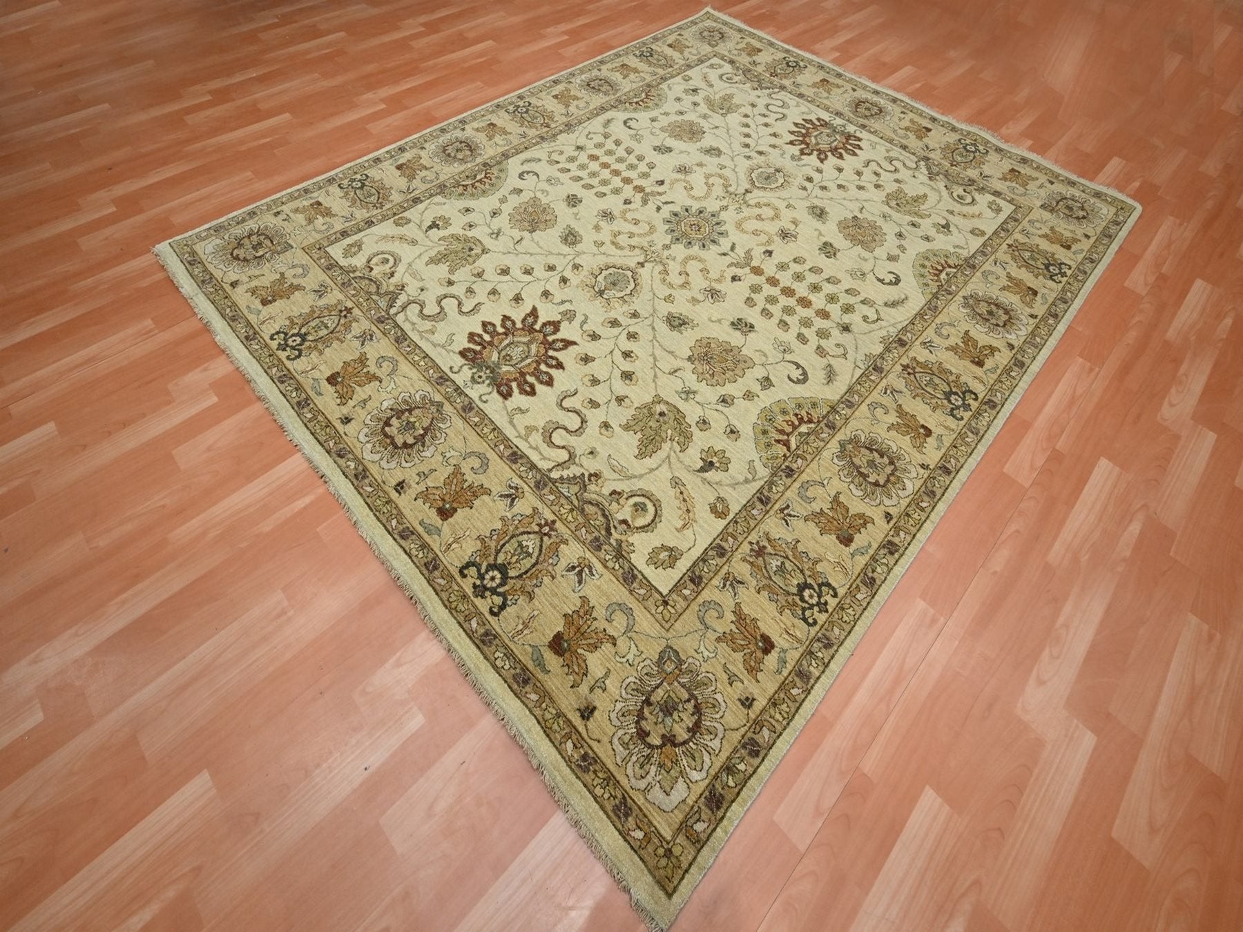 Ziegler Oushak hand-knotted wool rug in Ivory & Beige, 7'3" x 9'1" — SKU O076370 (view 3)