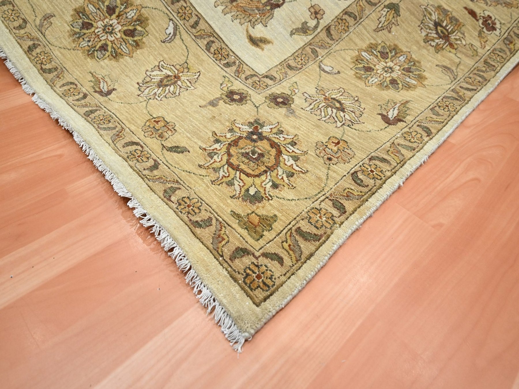 Ziegler Oushak hand-knotted wool rug in Ivory & Beige, 7'11" x 10' — SKU O076377 (view 6)