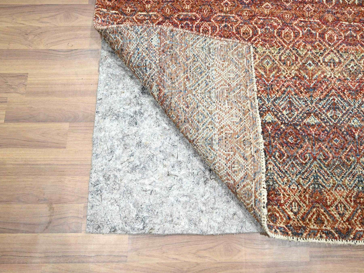 Modern / Contemporary hand-knotted wool runner in Red, 2'7" x 9'11" — SKU O076405 (view 3)