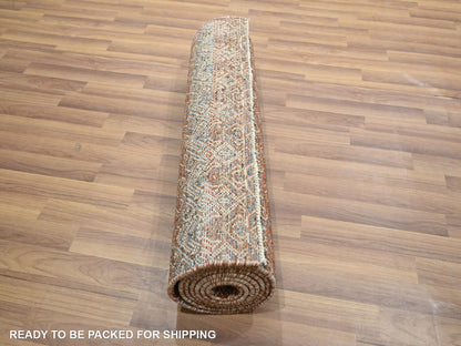 Modern / Contemporary hand-knotted wool runner in Red, 2'7" x 9'11" — SKU O076407 (view 5)