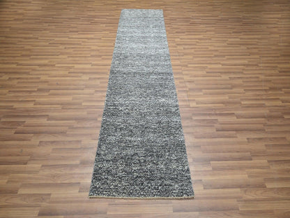Grey 2'7" x 9'10" Modern and Contemporary Hand knotted Wool Rug - Sku: O076412