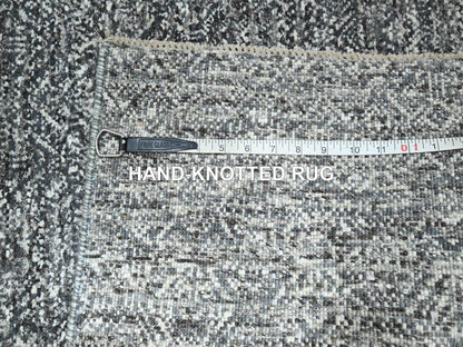 Modern / Contemporary hand-knotted wool runner in Gray, 2'7" x 9'10" — SKU O076412 (view 7)