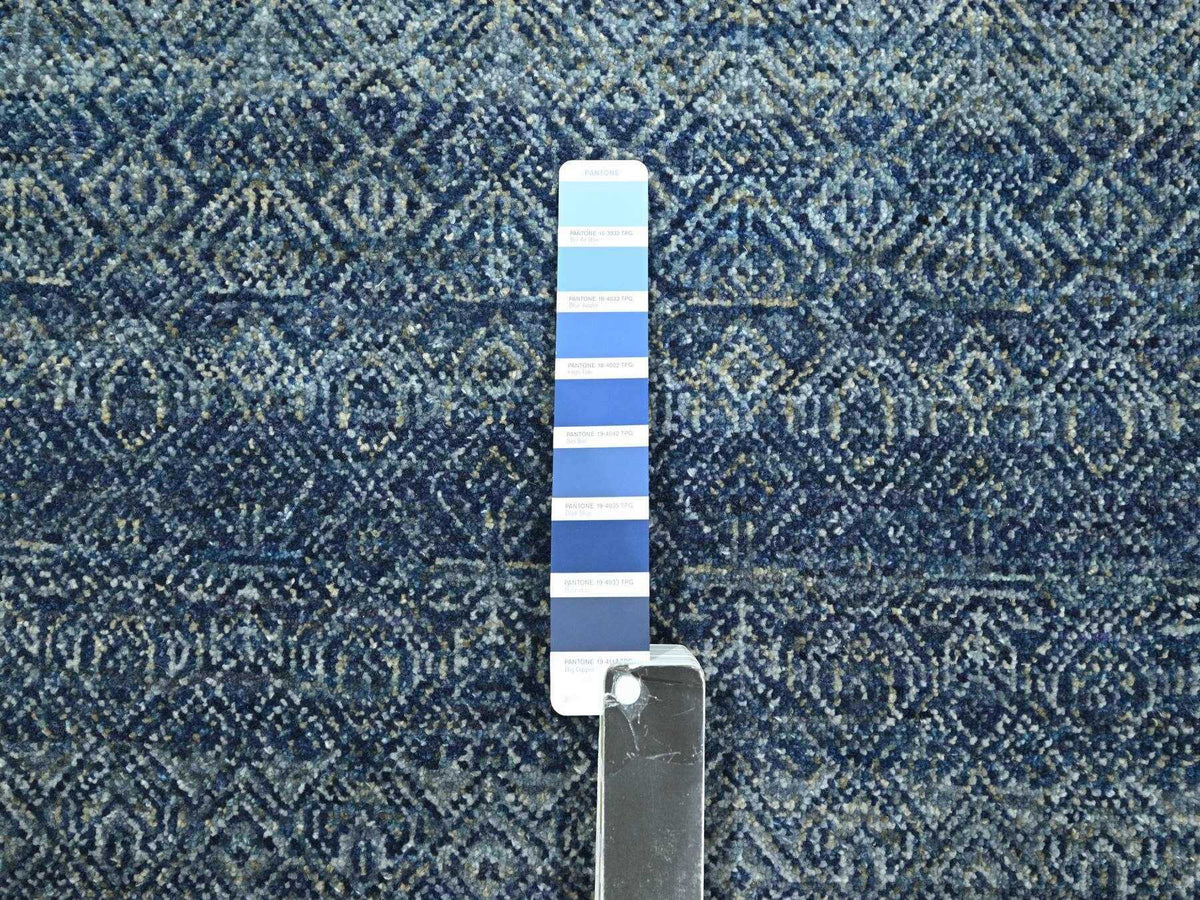 Modern / Contemporary hand-knotted wool runner in Blue, 2'7" x 10'2" — SKU O076413 (view 4)