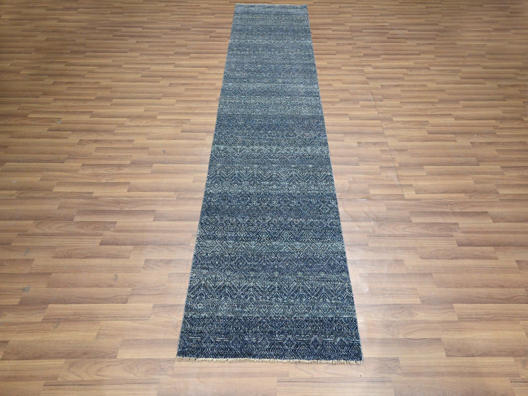 Blue 2'7" x 10'2" Modern and Contemporary Hand knotted Wool Rug - Sku: O076415