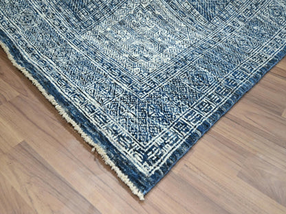 Blue 8'1" x 10'2" Modern and Contemporary Hand knotted Wool Rug - Sku: O076424