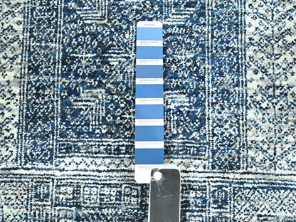 Blue 8'1" x 10'2" Modern and Contemporary Hand knotted Wool Rug - Sku: O076424