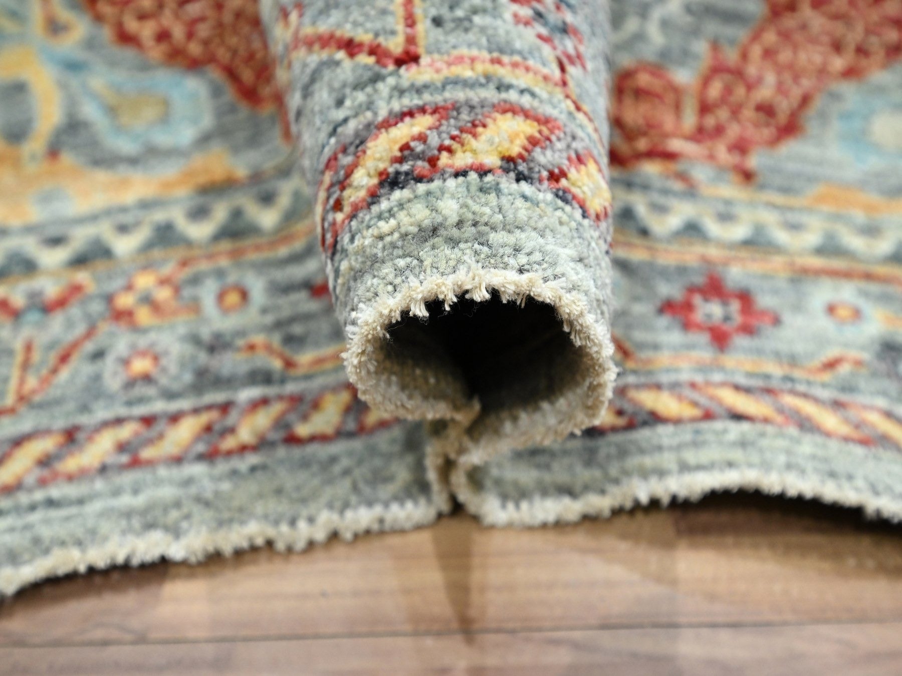 Tribal & Geometric hand-knotted wool rug in Gray, 7'11" x 10' — SKU O076433 (view 5)