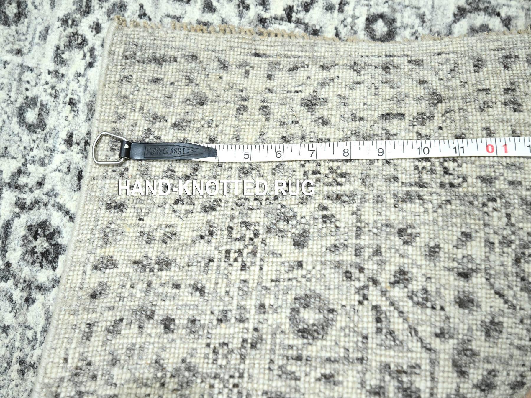 Mamluk Mamluk hand-knotted wool runner in Ivory, 2'7" x 12' — SKU O076437 (view 7)
