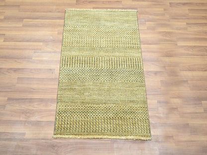 Brown 2'0" x 3'0" Modern and Contemporary Hand knotted Wool/Silk Rug - Sku: O076458