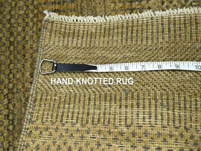 Brown 2'0" x 3'0" Modern and Contemporary Hand knotted Wool/Silk Rug - Sku: O076461