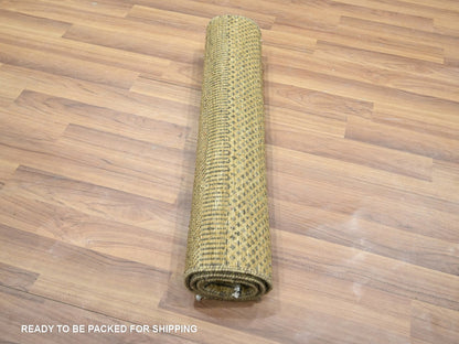 Brown 2'0" x 3'0" Modern and Contemporary Hand knotted Wool/Silk Rug - Sku: O076461