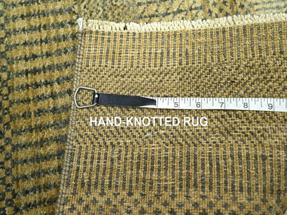 Brown 2'0" x 3'0" Modern and Contemporary Hand knotted Wool/Silk Rug - Sku: O076466