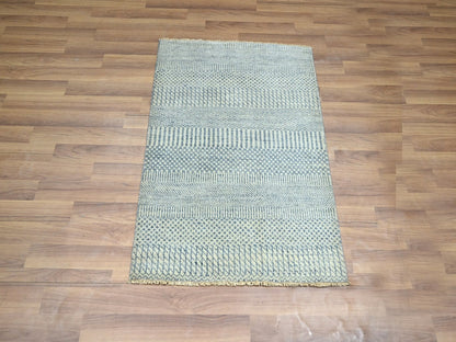 Blue 2'0" x 3'0" Modern and Contemporary Hand knotted Wool/Silk Rug - Sku: O076468