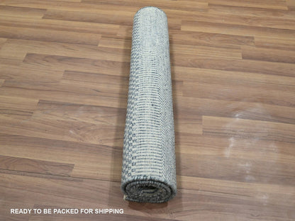Blue 2'0" x 3'0" Modern and Contemporary Hand knotted Wool/Silk Rug - Sku: O076471