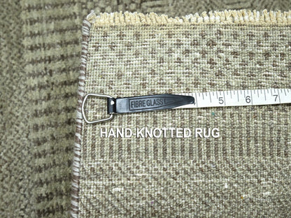Wool / Silk hand-knotted wool rug in Gray, 2' x 3' — SKU O076481 (view 4)