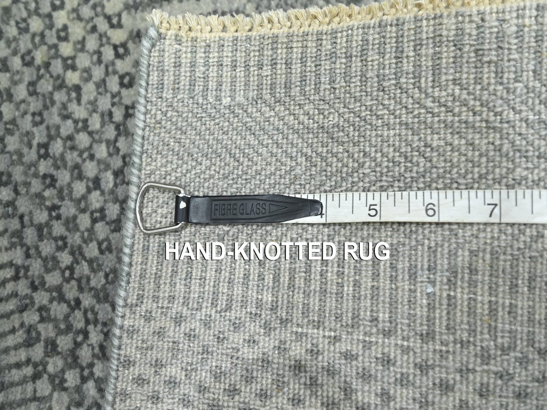 Modern / Contemporary hand-knotted wool/silk rug in Gray, 2' x 3' — SKU O076491 (view 4)
