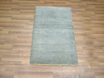 Modern / Contemporary hand-knotted wool/silk rug in Gray, 2' x 3' — SKU O076492 (view 2)