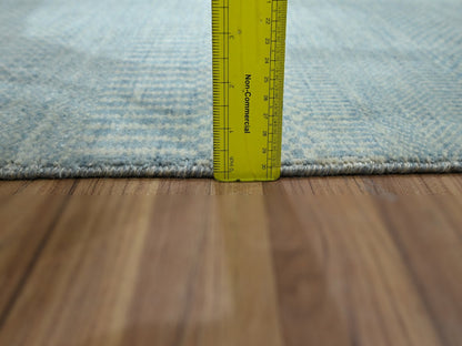 Blue 2'0" x 3'0" Modern and Contemporary Hand knotted Wool/Silk Rug - Sku: O076506